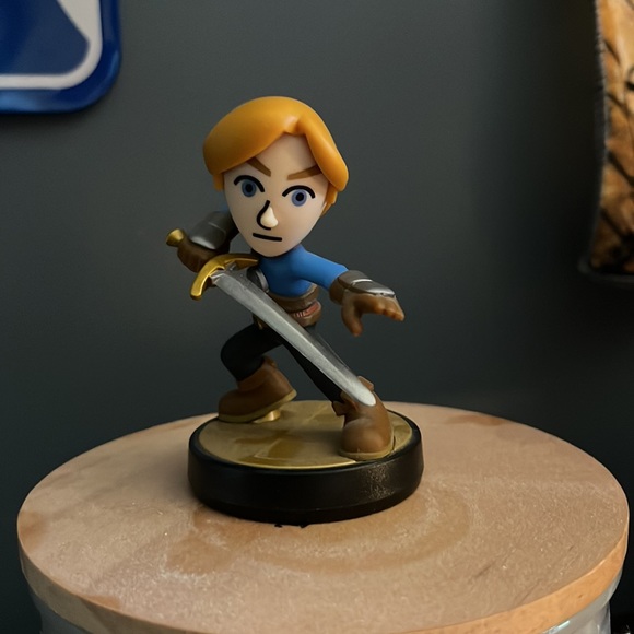 3 Pack Mii Fighter Amiibos - Picture 4 of 7